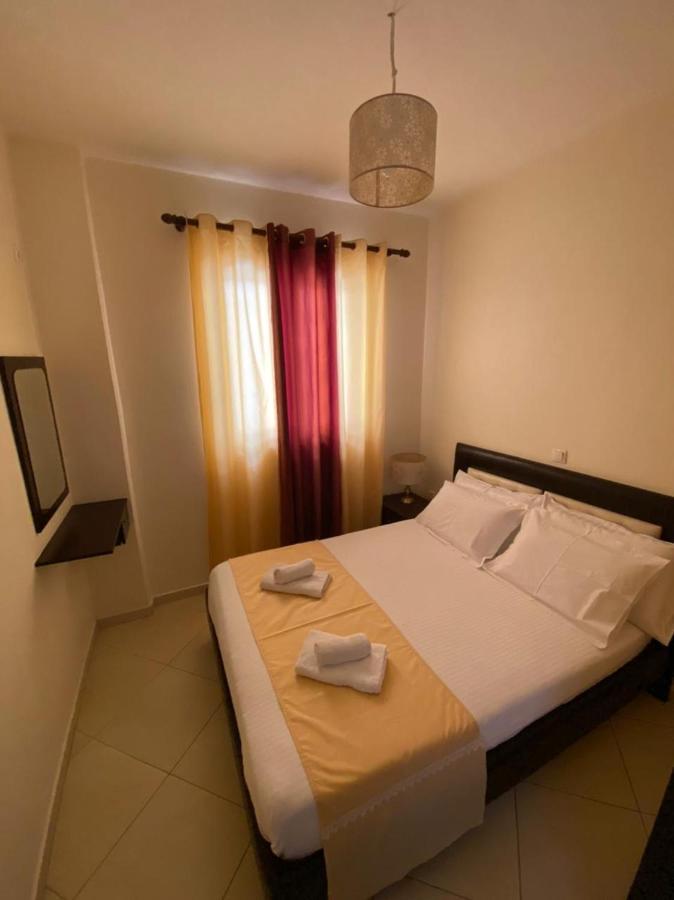 Paradiso Apartments Sarandë Exterior foto
