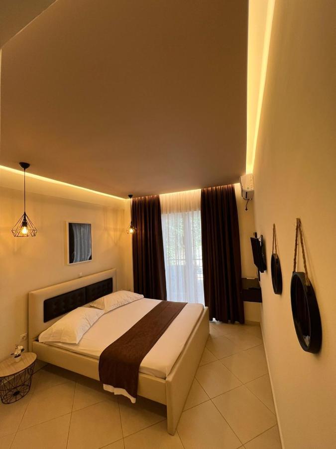 Paradiso Apartments Sarandë Exterior foto